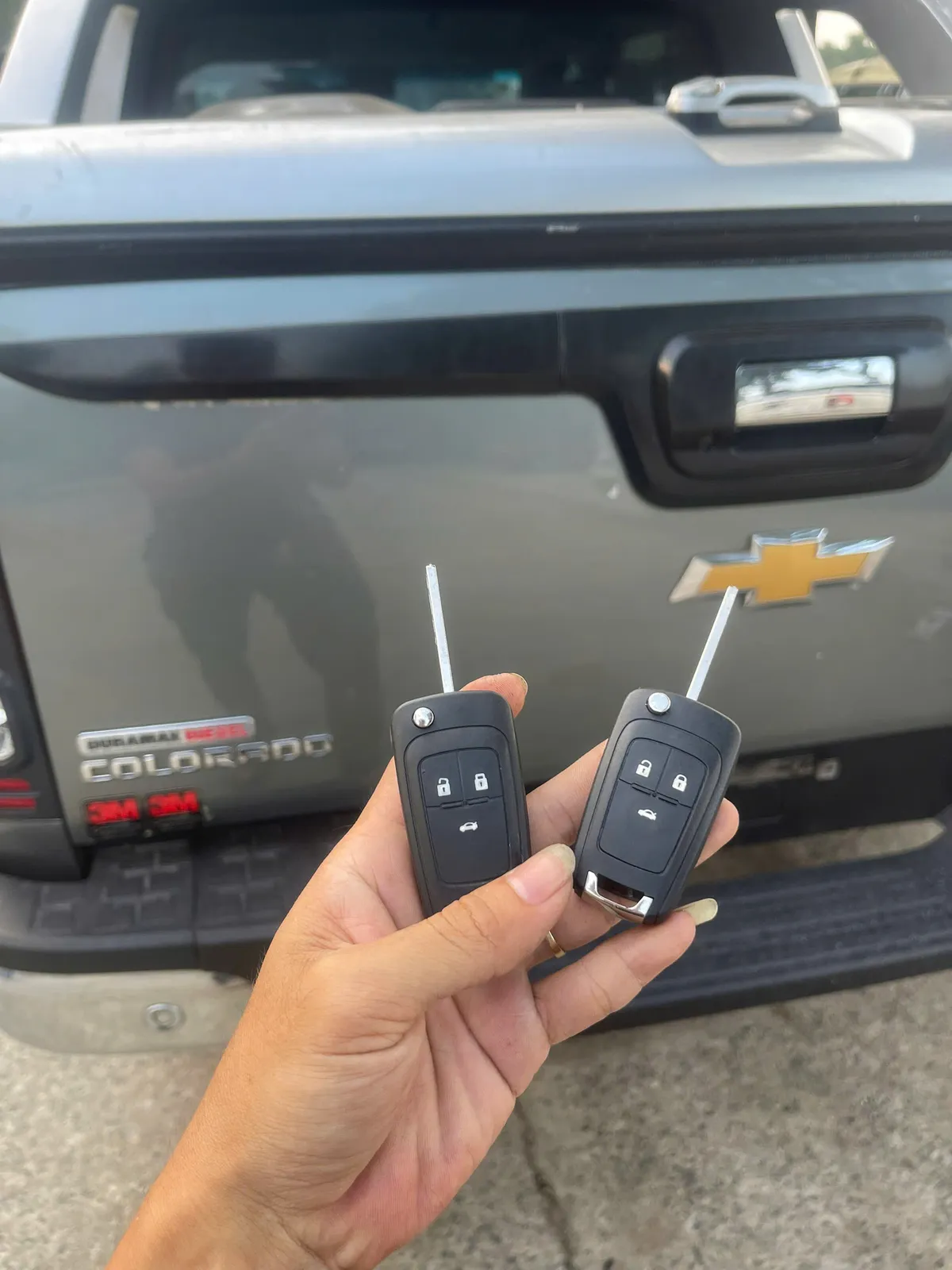 Chìa gập Chevrolet Colorado